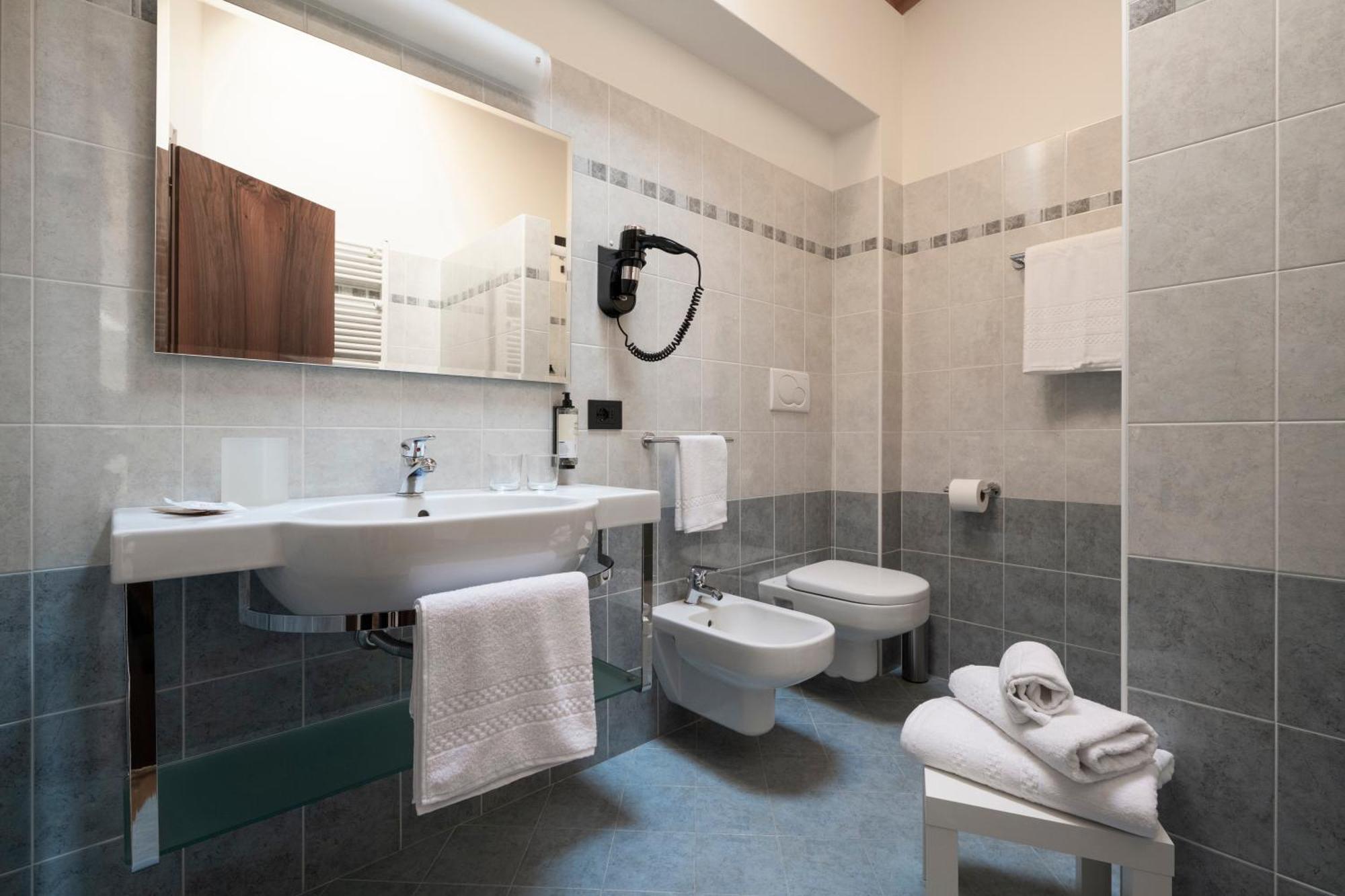 Hotel Coste Лімоне-суль-Гарда Екстер'єр фото